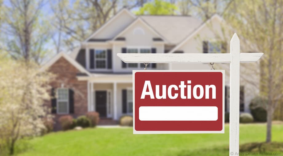 Original archived auction-sign illustration for the cancelled Trustee Sale; not a property photograph
